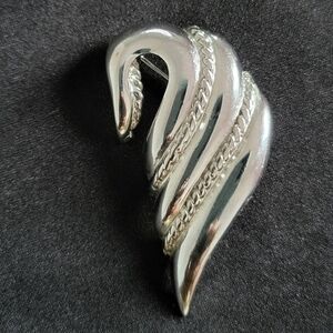 Vintage  Silvertone  Brooch